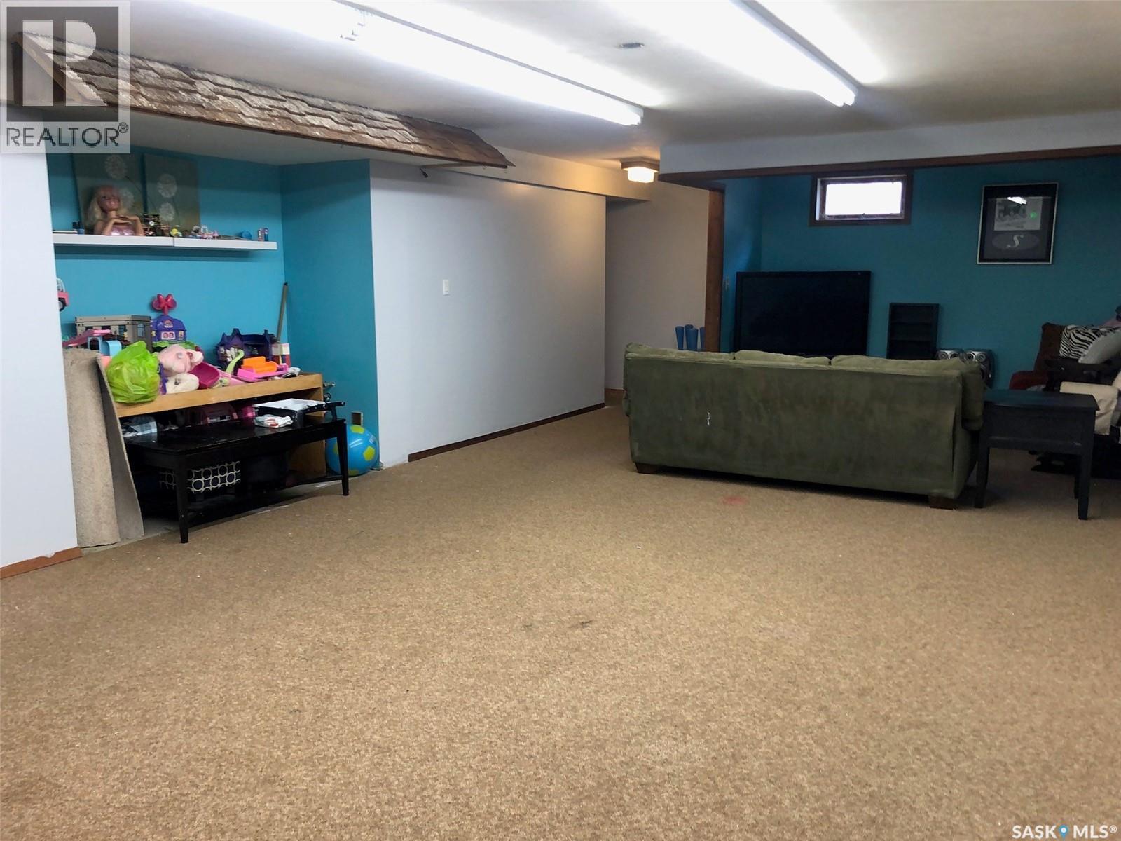 304 1st AVENUE NE - 49