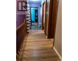 304 1st Avenue Ne, Preeceville, SK S0A3B0 Photo 33
