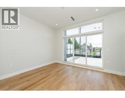 2 678 E 22nd Avenue, Vancouver, BC V5V1V4 Photo 8
