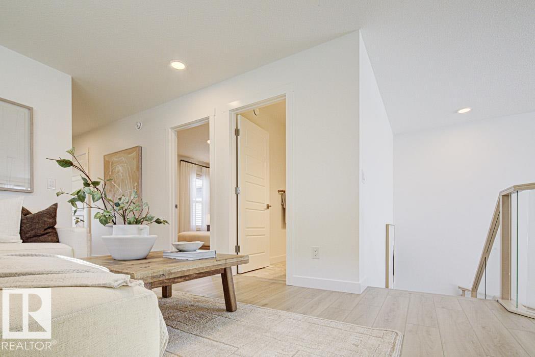 17631 7 ST NE - 33
