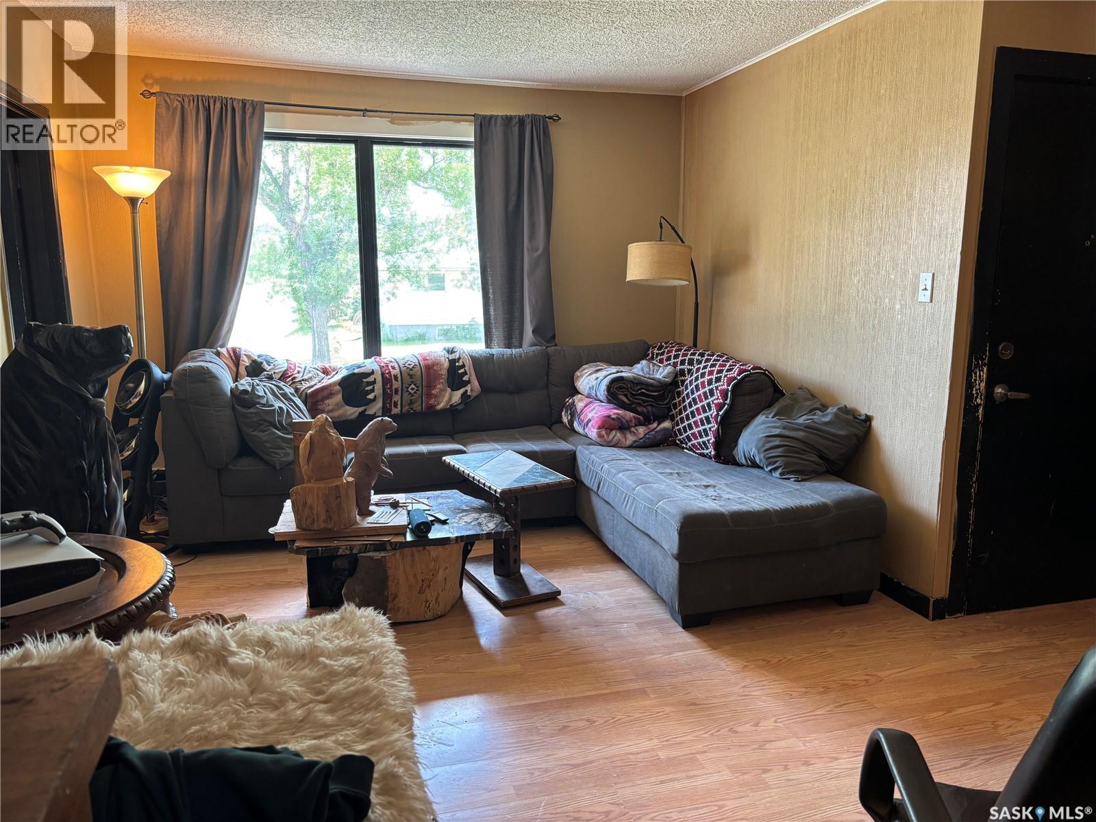 2440 ABBOTT ROAD - 23