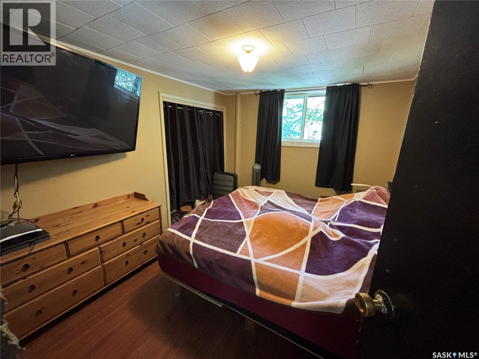2440 ABBOTT ROAD - 25