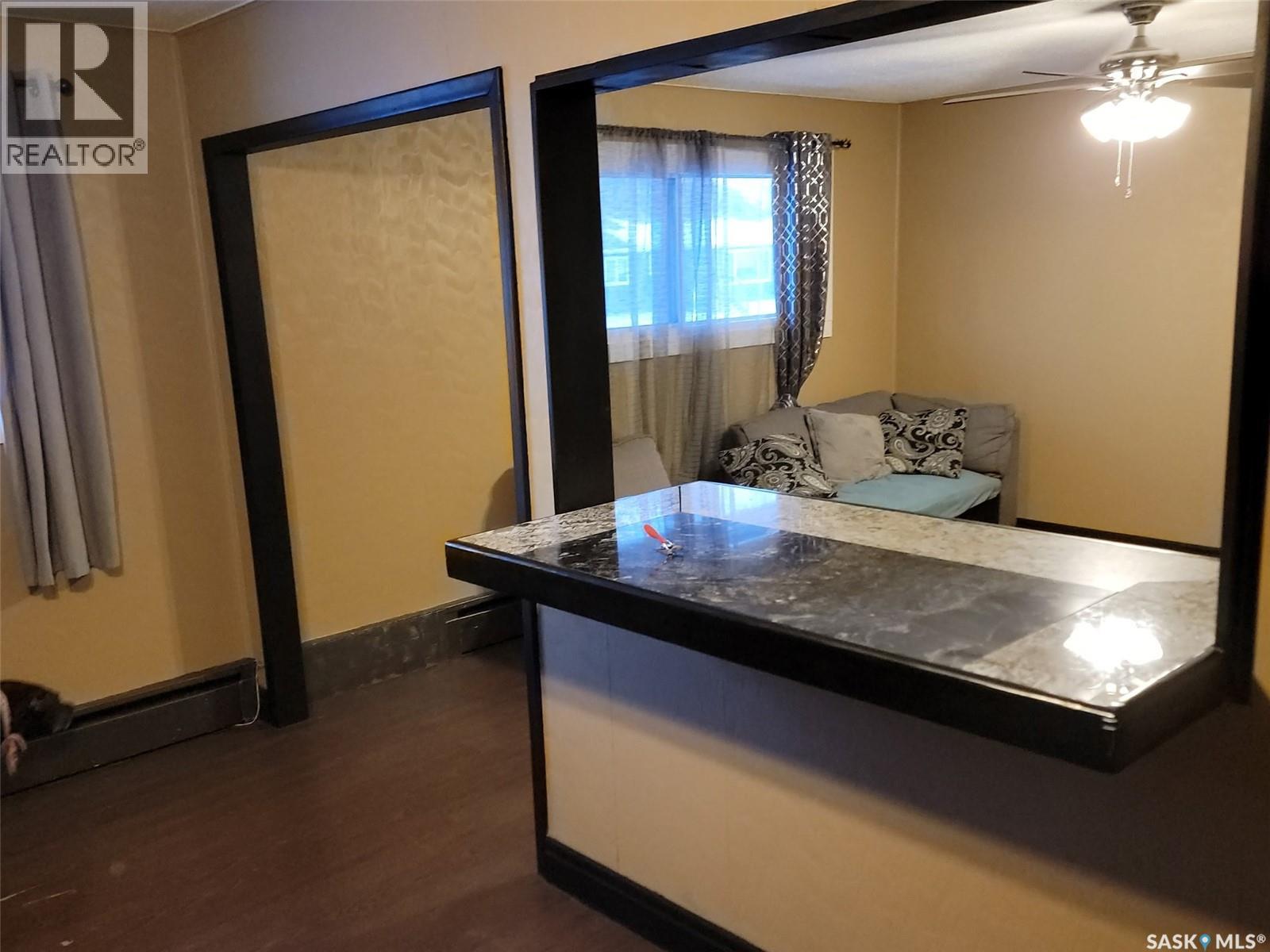 2440 ABBOTT ROAD - 28