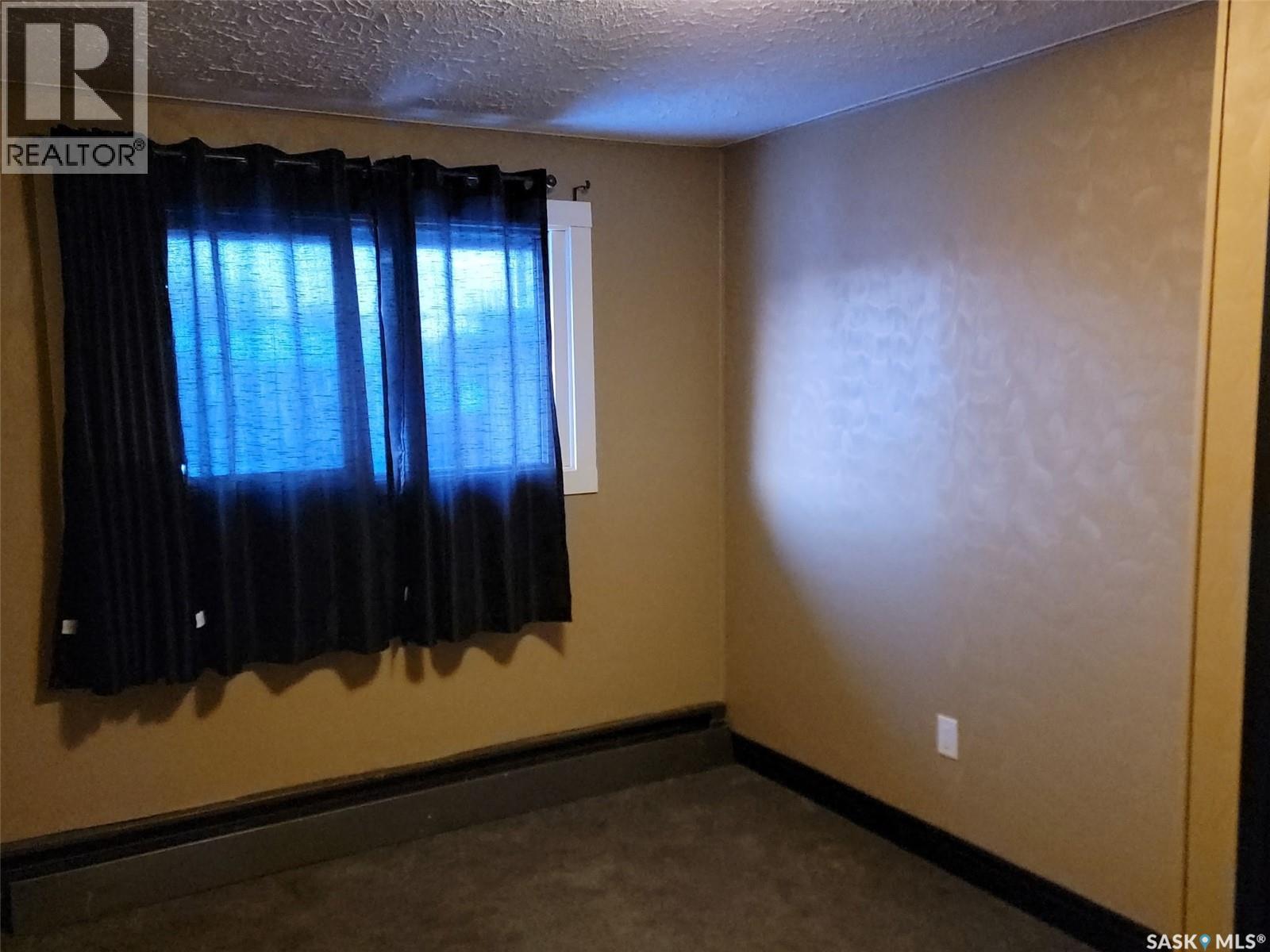 2440 ABBOTT ROAD - 6