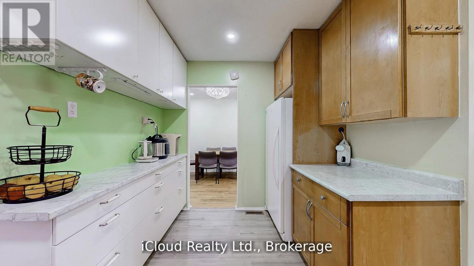 19 FLAMINGO CRESCENT - 11