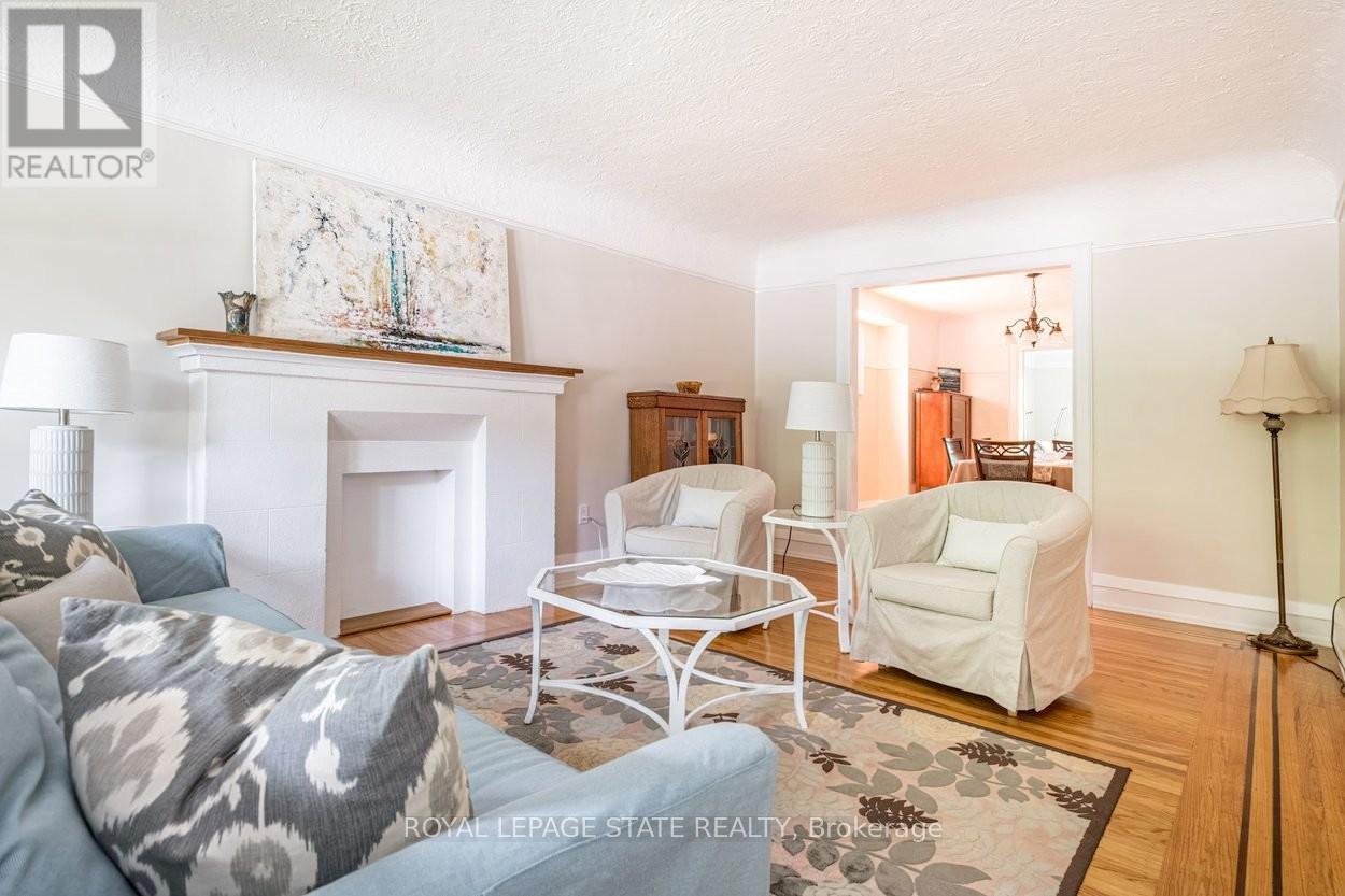 11 DROMORE CRESCENT - 7