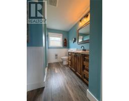 138 Birchy Point Road thumbnail 27