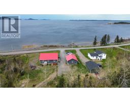 138 Birchy Point Road thumbnail 37