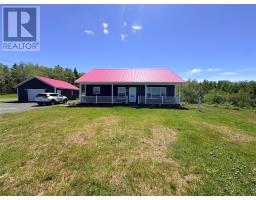138 Birchy Point Road thumbnail 3