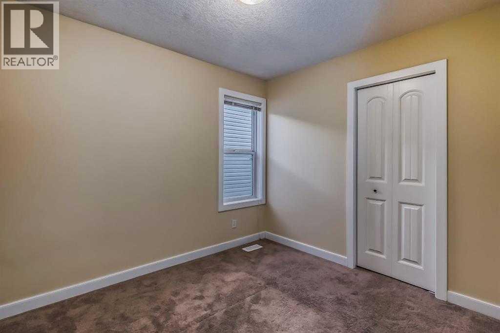 211 Saddlebrook Way NE - 32