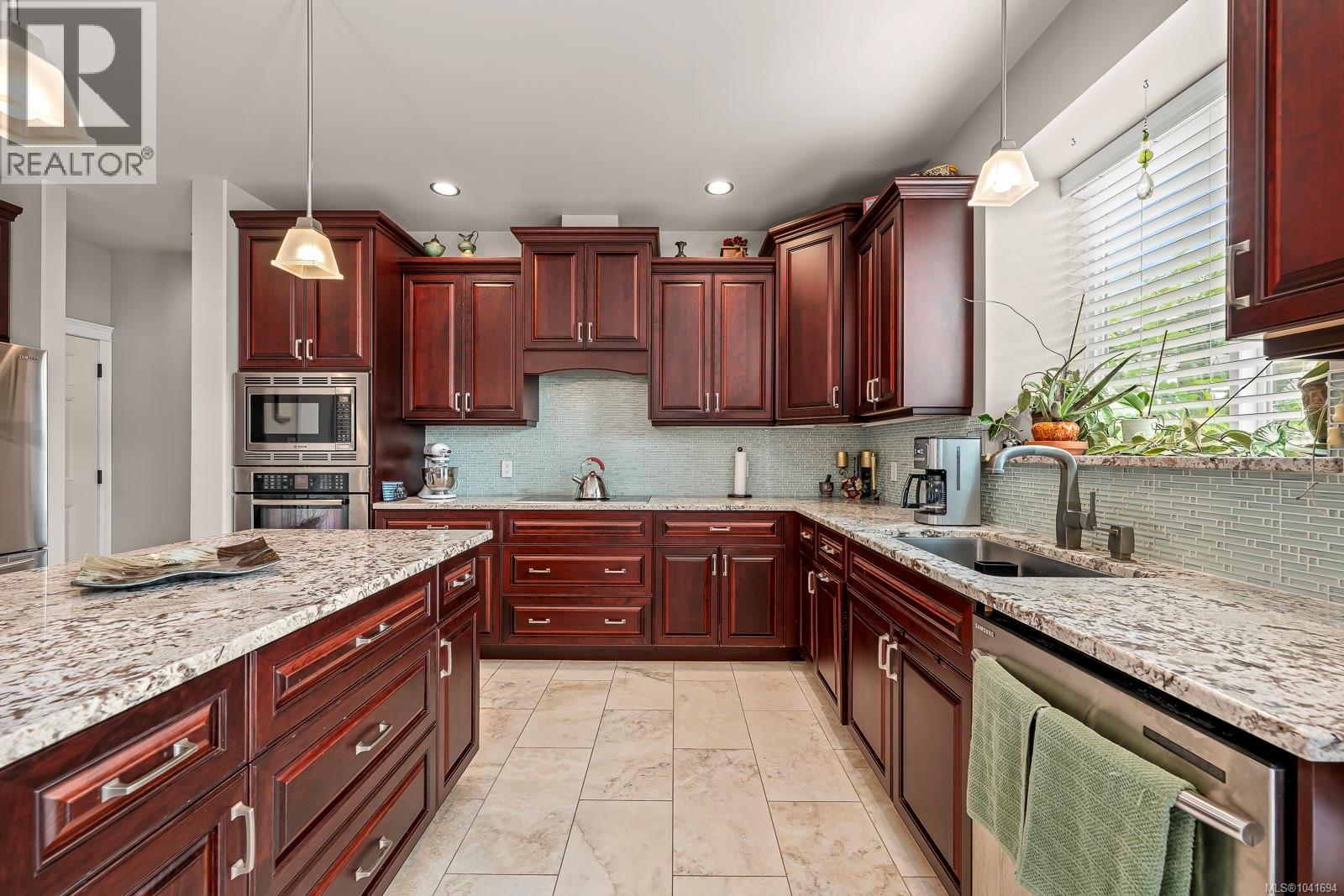 3311 Wisconsin Way - 15