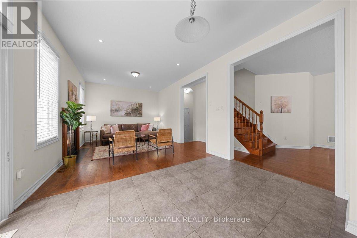 336 GALLANTRY WAY - 13