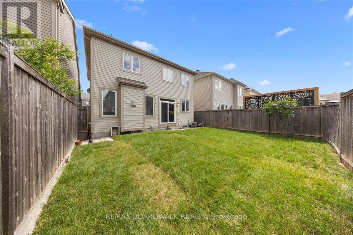 336 GALLANTRY WAY - 36