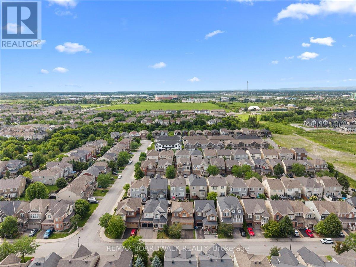 336 GALLANTRY WAY - 37