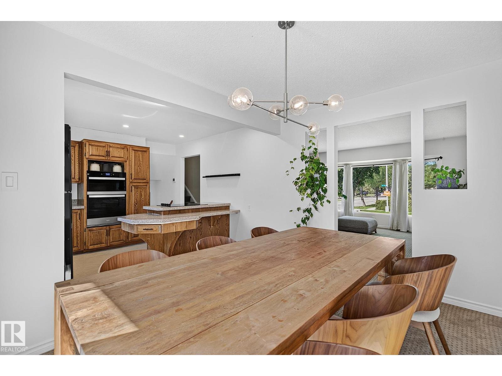 7707 156 ST NW - 11