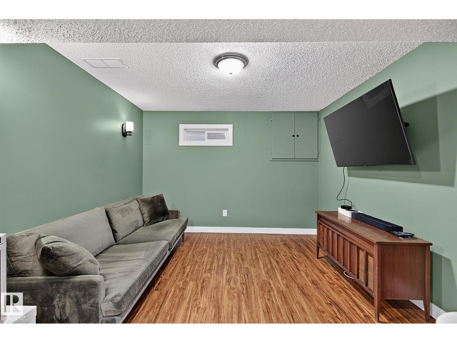 7707 156 ST NW - 33