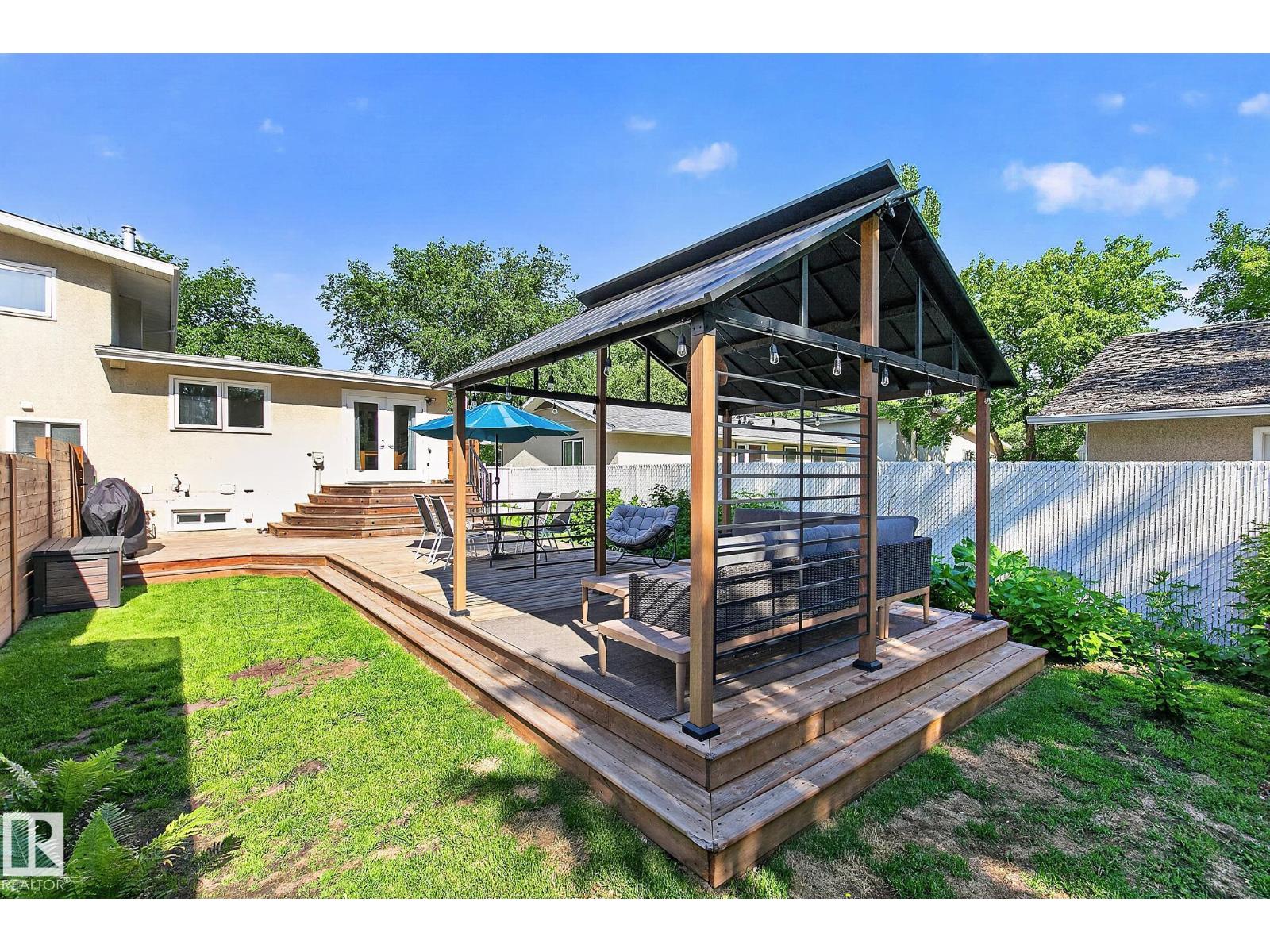 7707 156 ST NW - 40