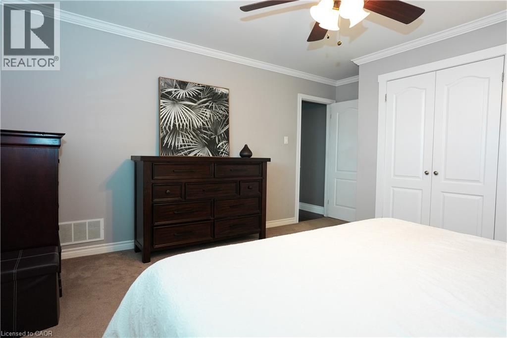 1266 LAKEVIEW Drive - 18