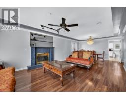1033 E 39th Avenue, Vancouver, BC V5W1K9 Photo 6