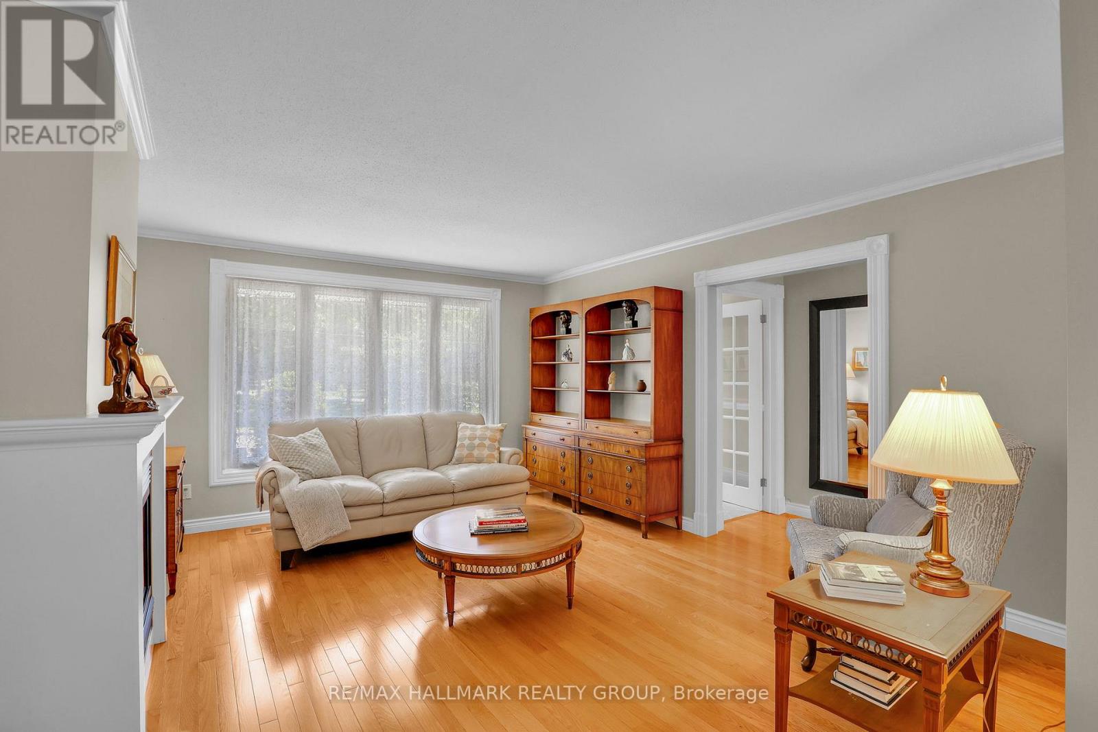 3242 ALBION ROAD S - 14