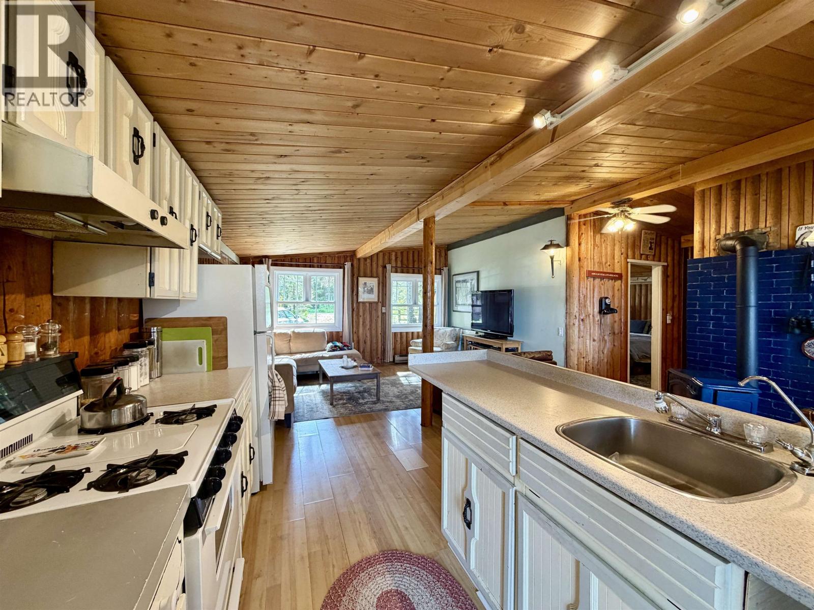 7616 E SHERIDAN LAKE ROAD - 10