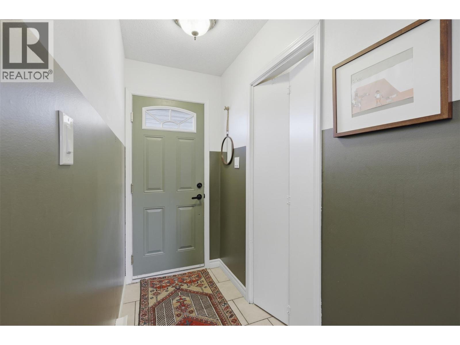 #55 1697 Greenfield Avenue - 24