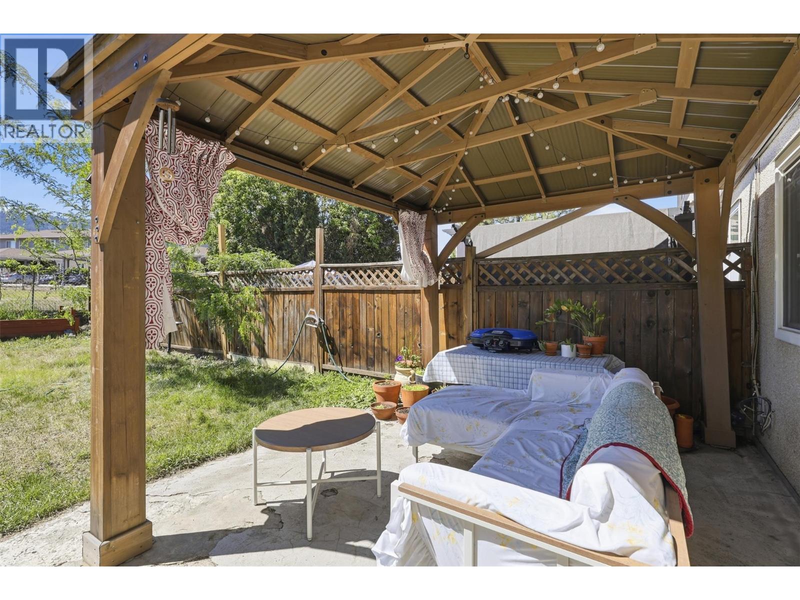 #55 1697 Greenfield Avenue - 27