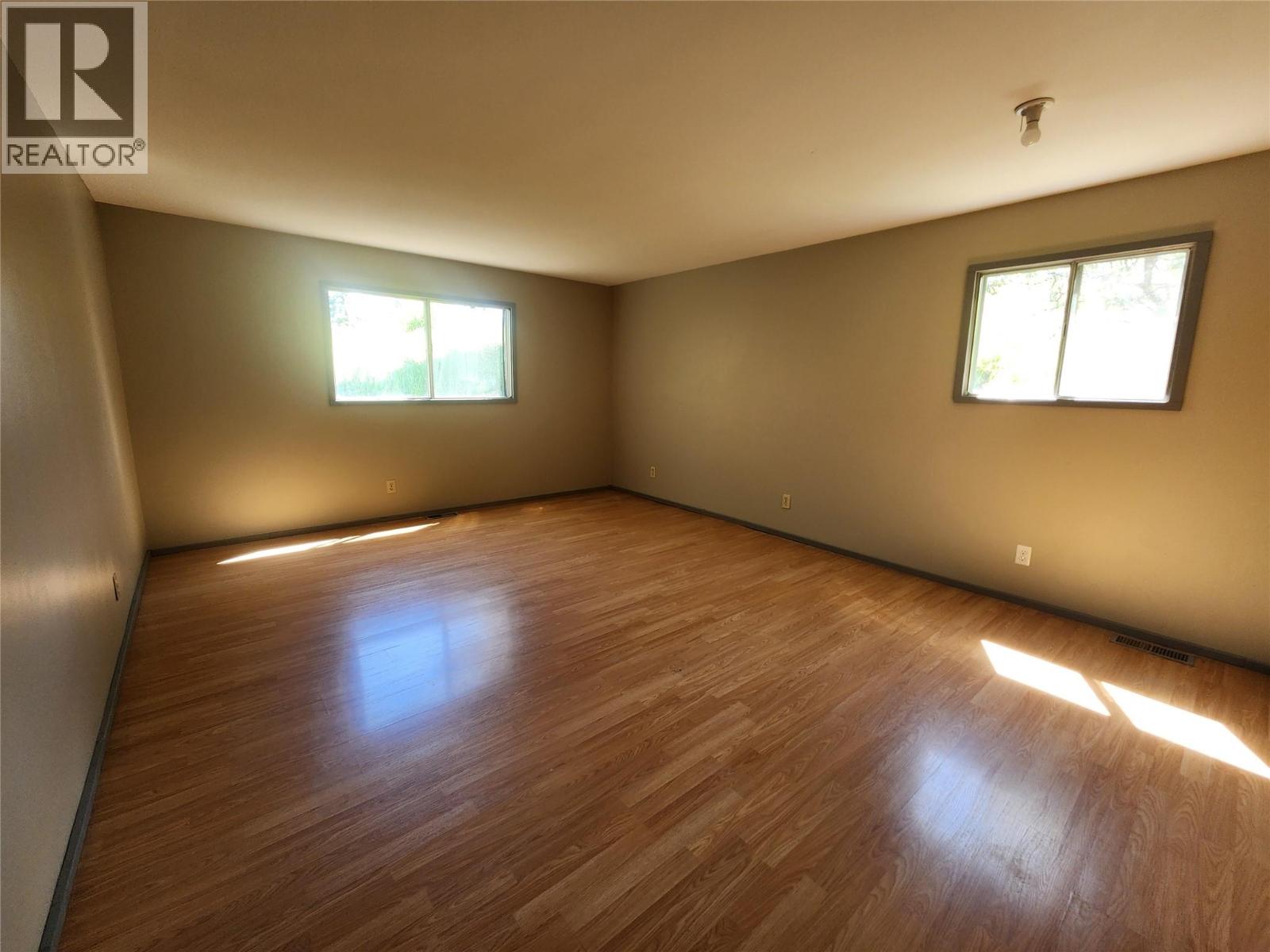 6105 Sleepy Hollow Road - 8