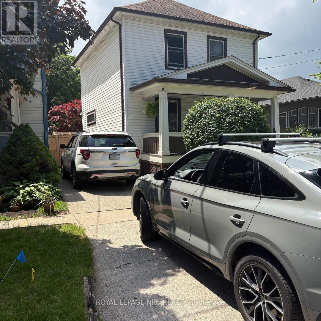 78 RUSSELL AVENUE - 38