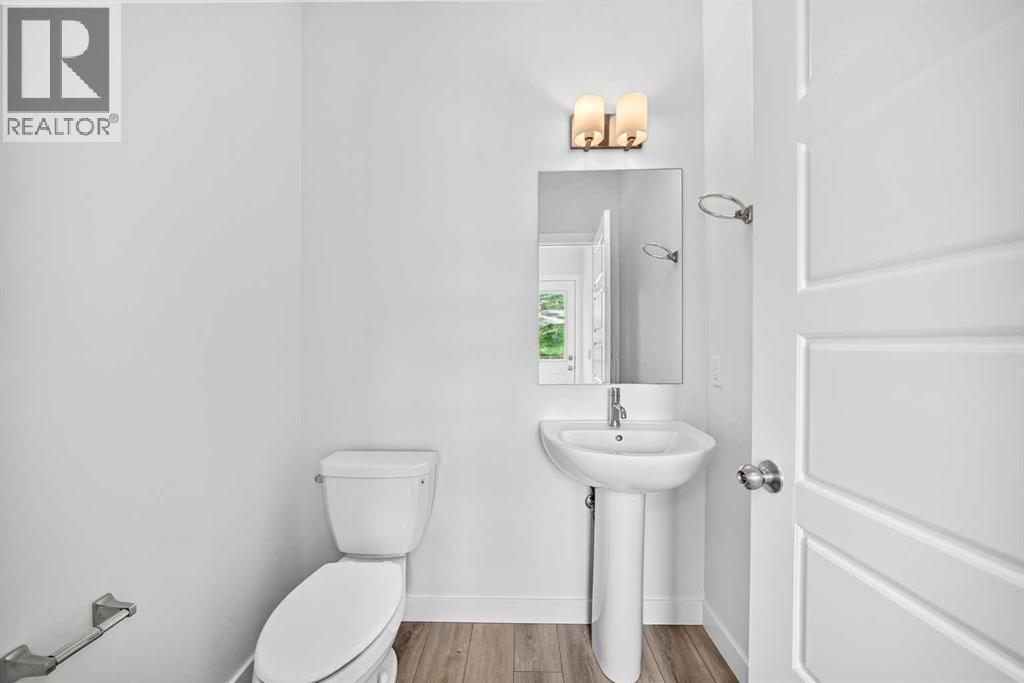 2 PC POWDER ROOM