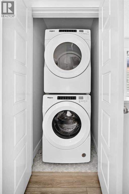 UPPER FLOOR LAUNDRY