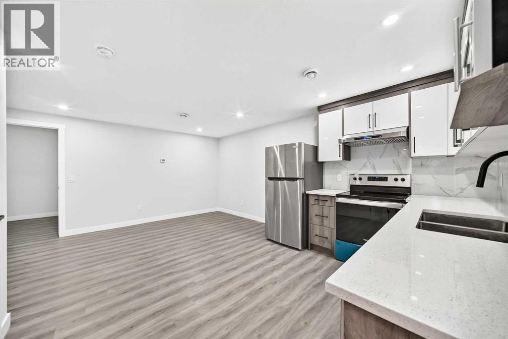 BSMNT KITCHEN/FAMILY ROOM