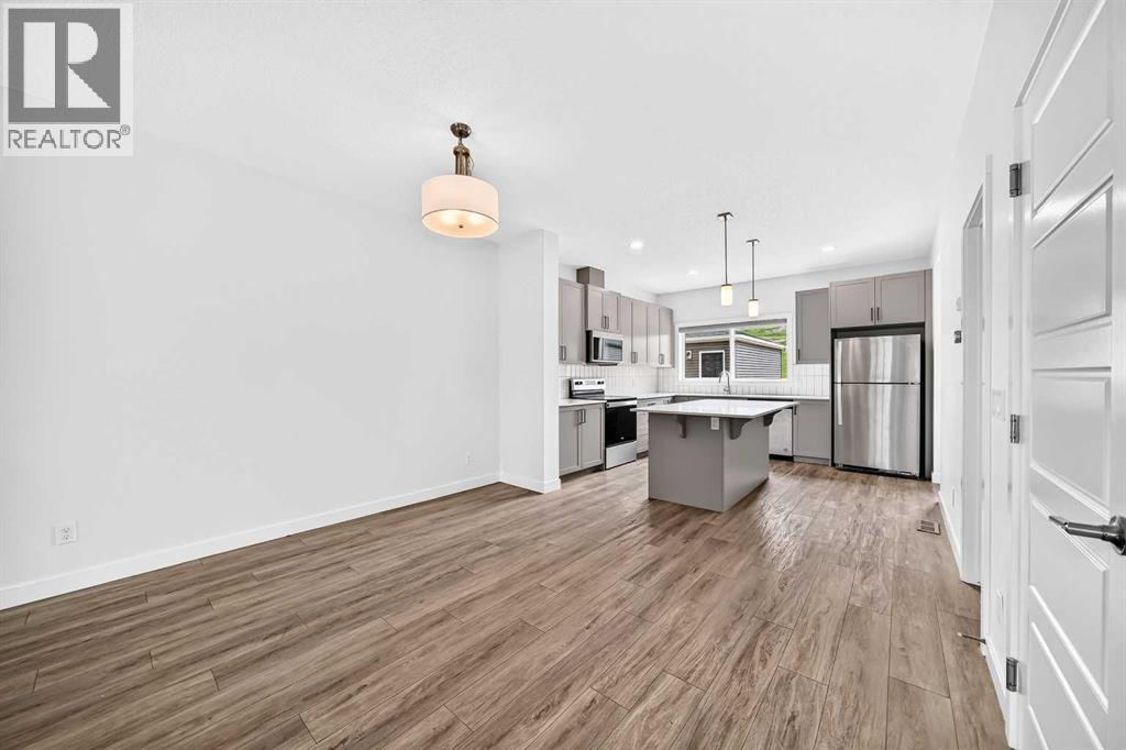 KITCHEN LIVING ROOM