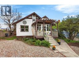  716 Lawson Avenue, Kelowna