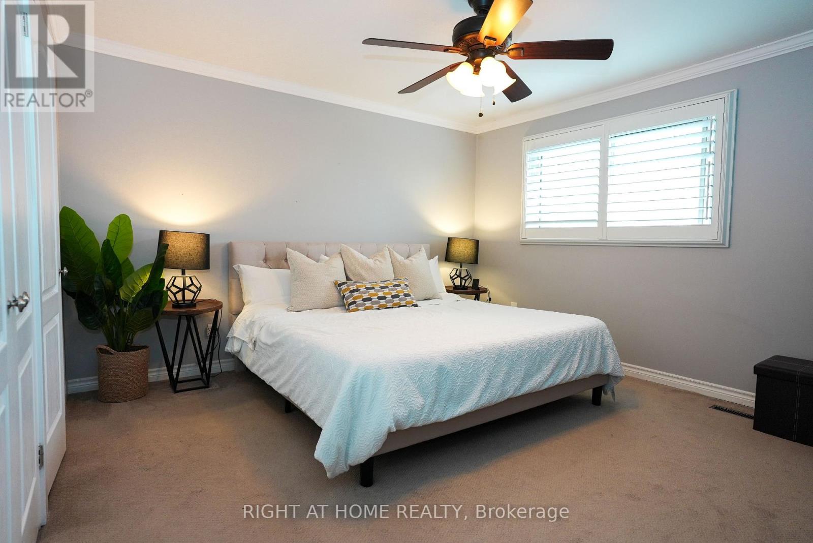 1266 LAKEVIEW DRIVE - 15