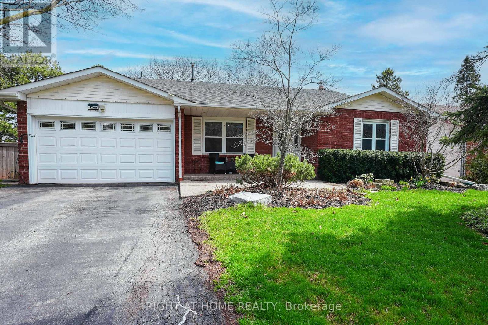 1266 LAKEVIEW DRIVE - 2