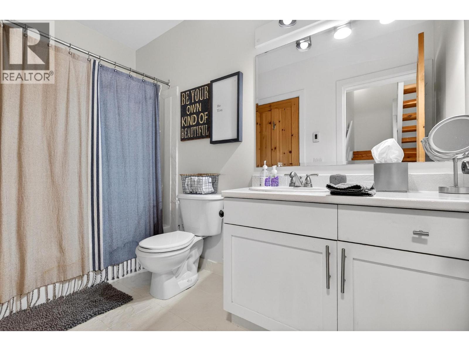 #13 220 Kettleview Road - 19