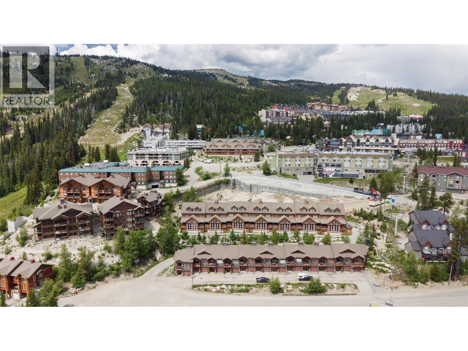 #13 220 Kettleview Road - 35