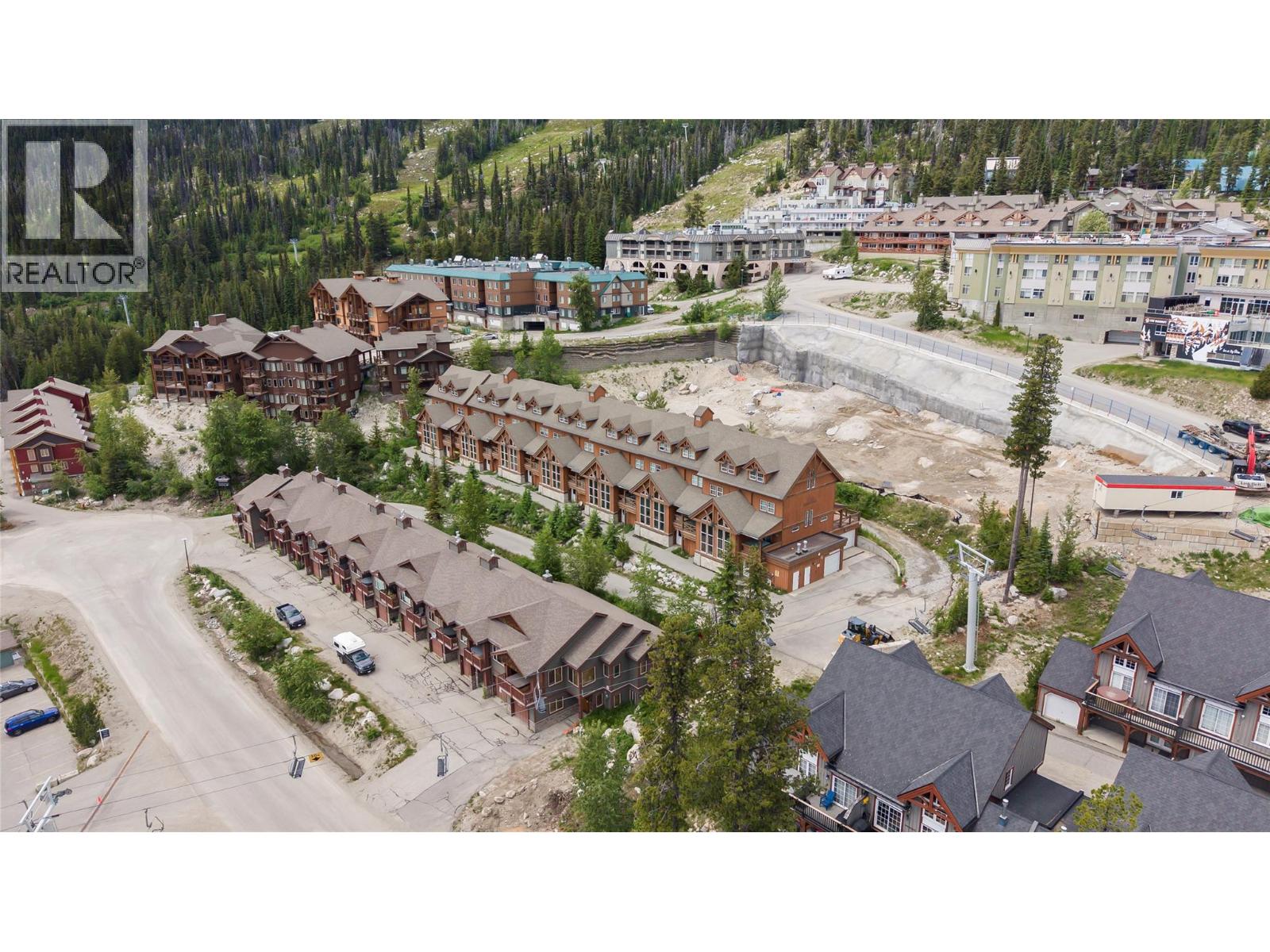 #13 220 Kettleview Road - 36