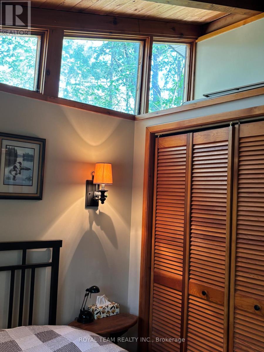 1851 DEEP BAY ROAD - 17