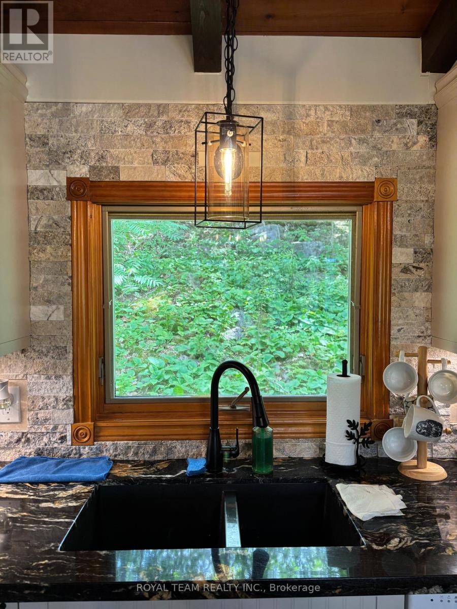 1851 DEEP BAY ROAD - 30