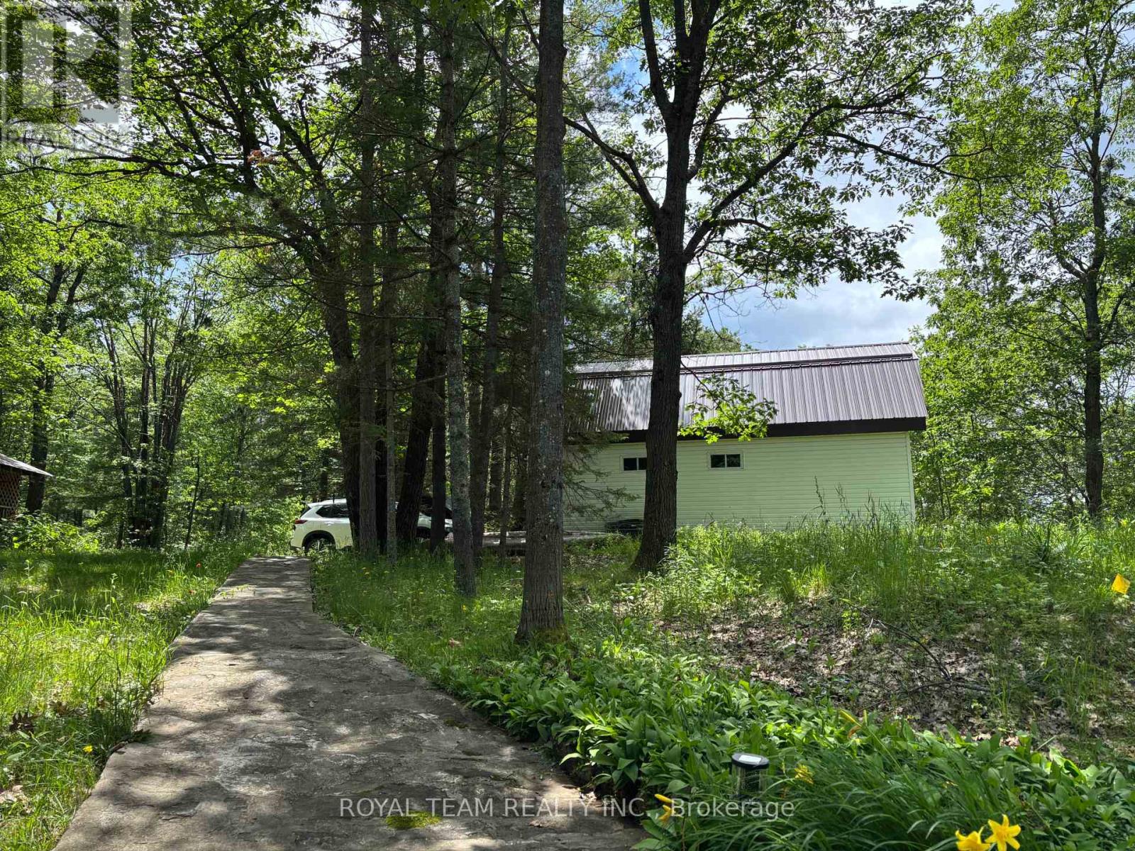 1851 DEEP BAY ROAD - 31