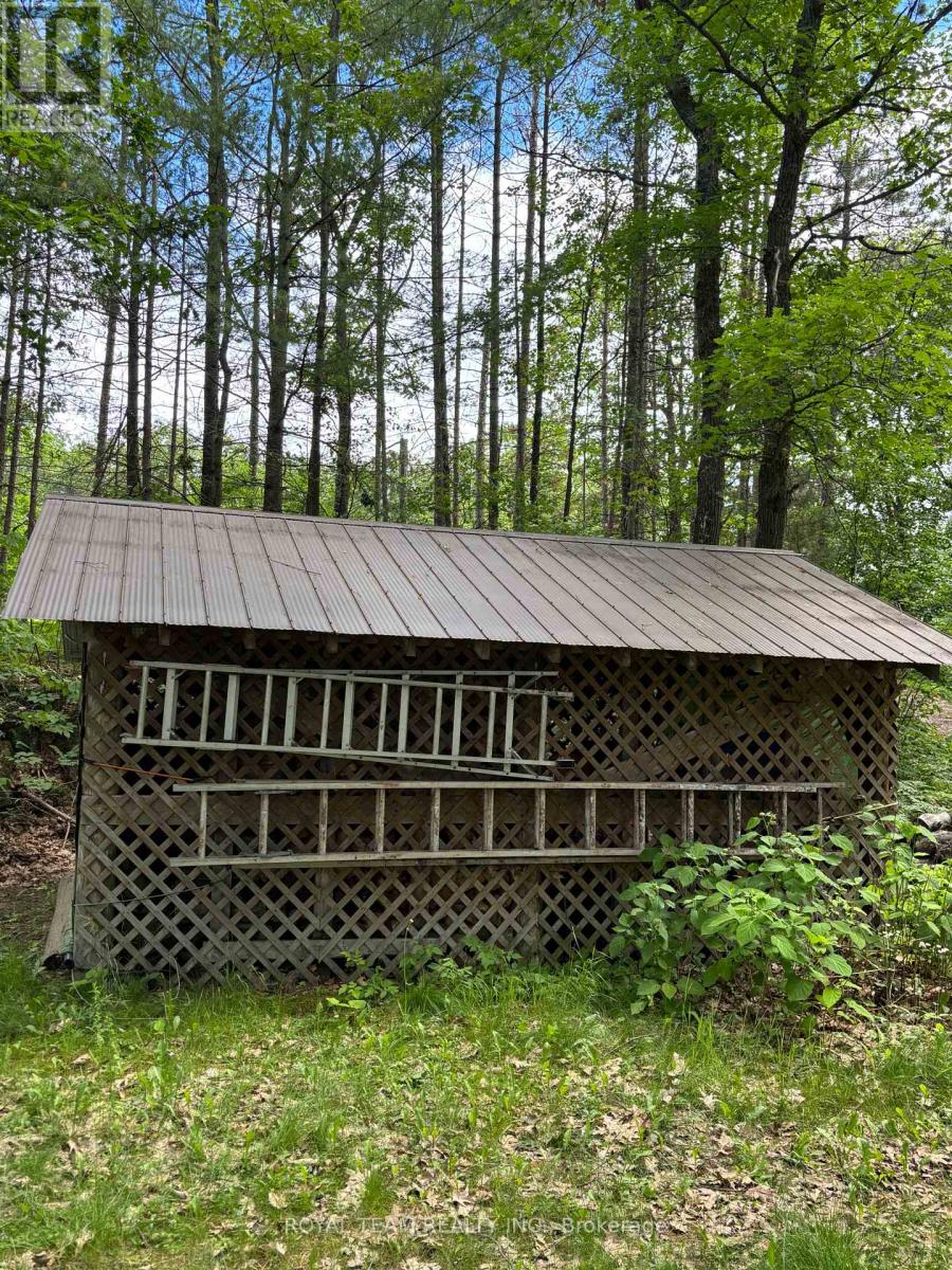 1851 DEEP BAY ROAD - 47