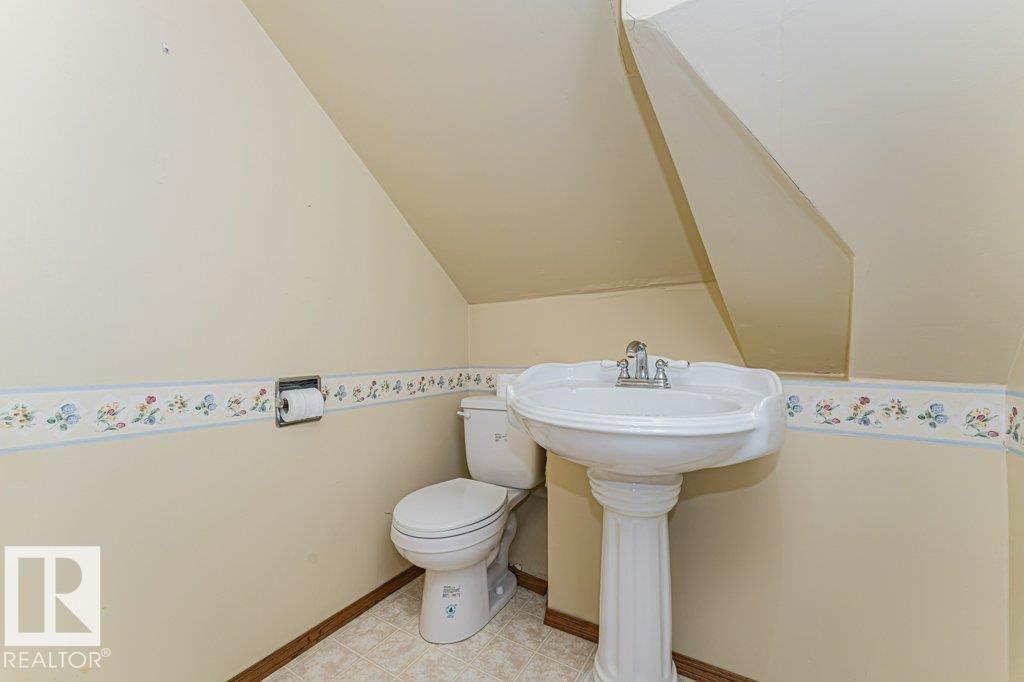 4 JUBILEE DR - 34