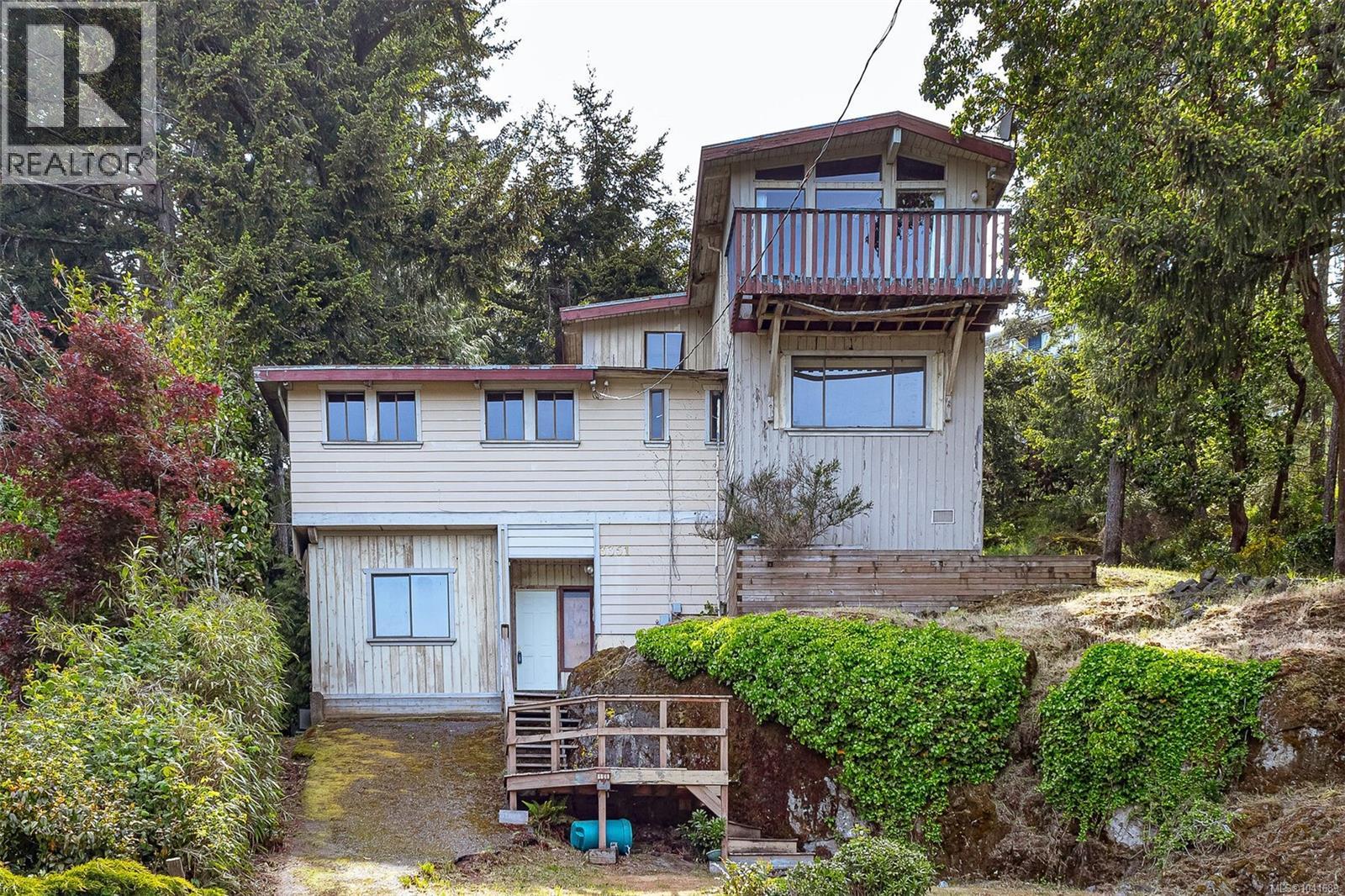 3351 Betula Pl - 1