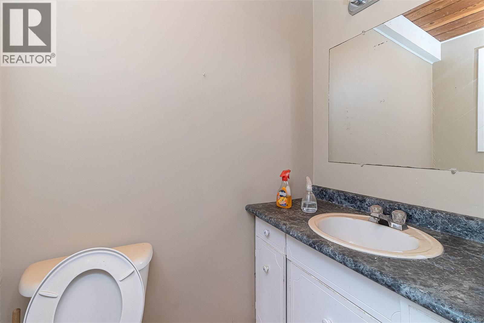 3351 Betula Pl - 18