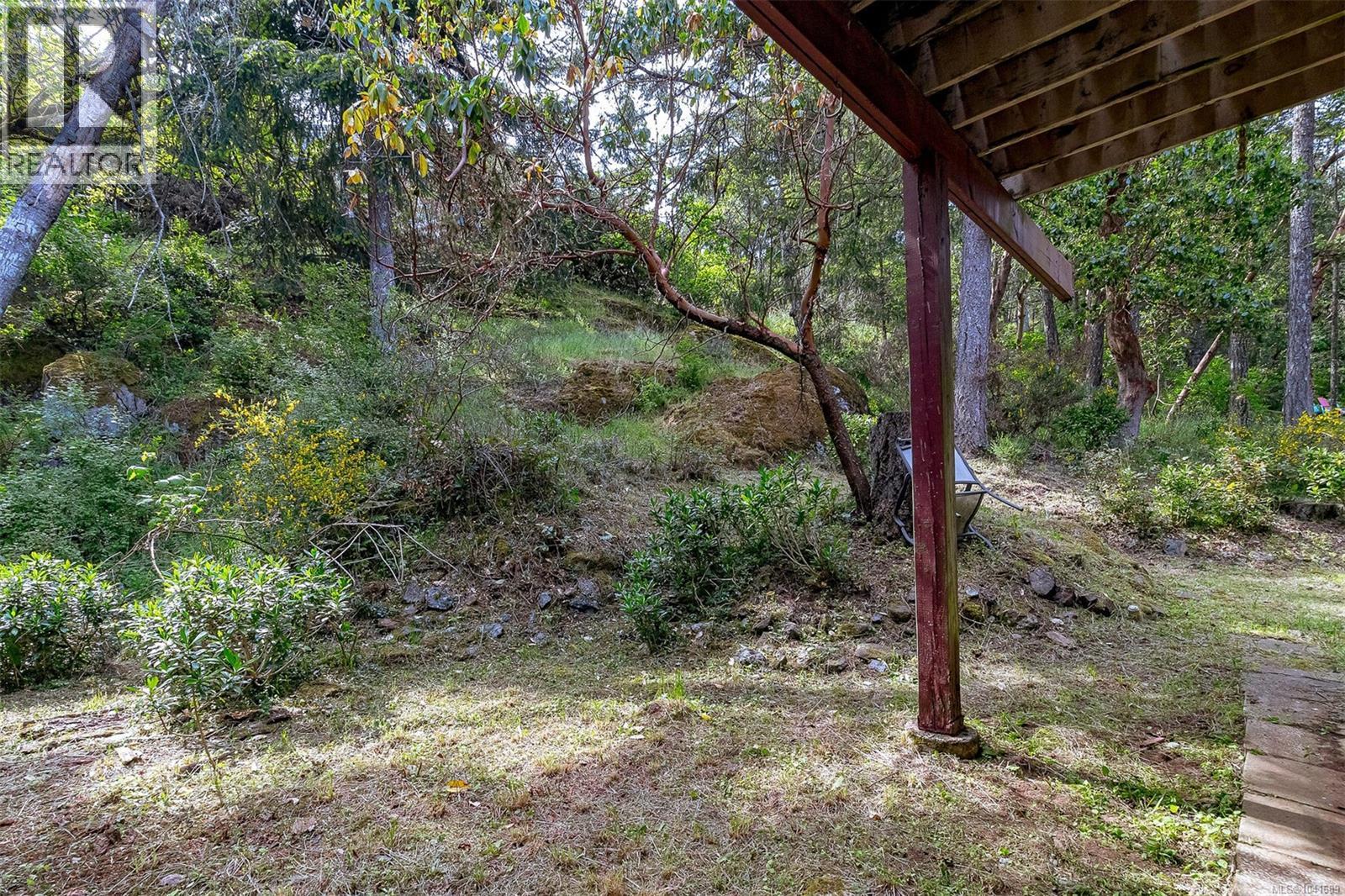 3351 Betula Pl - 24