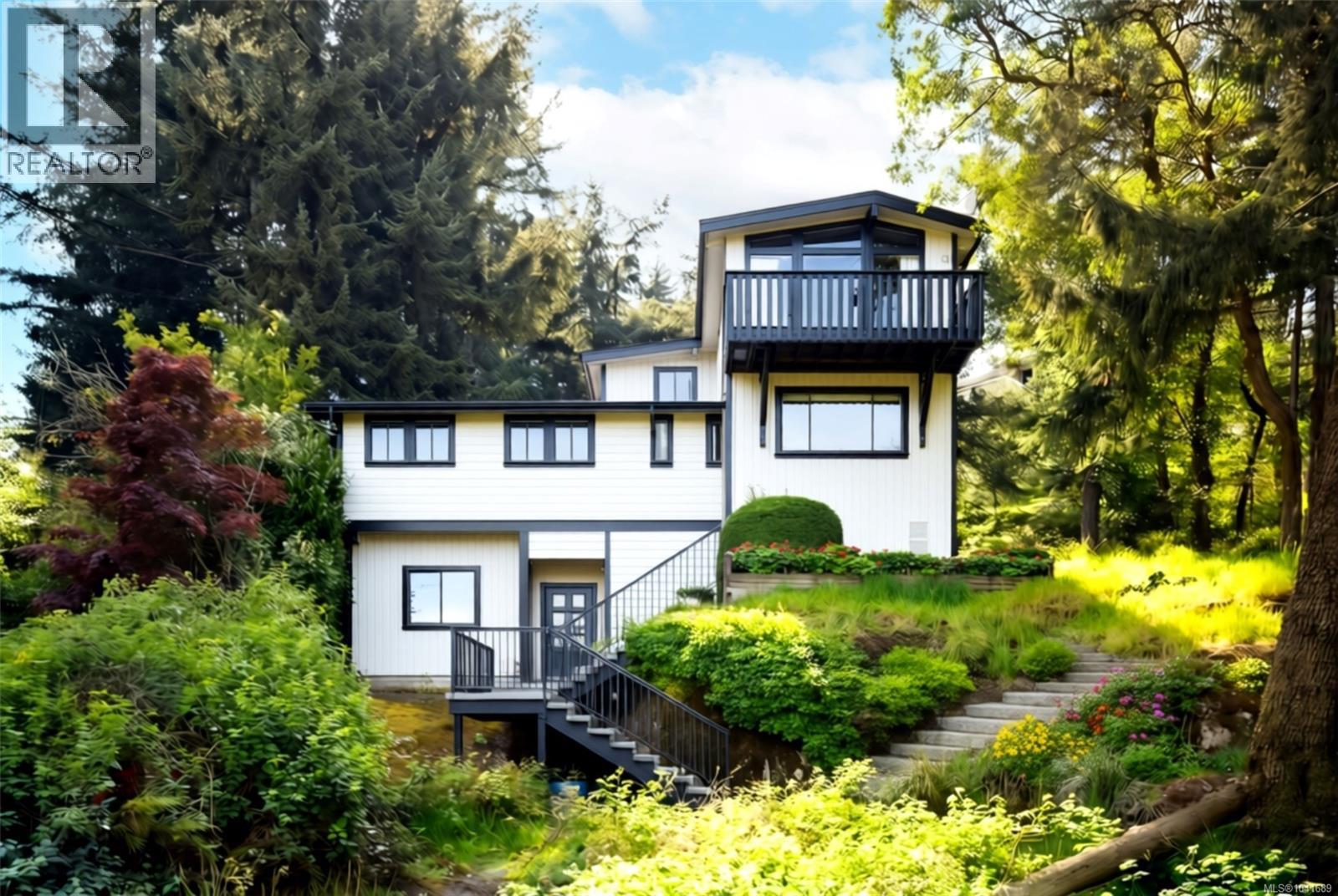 3351 Betula Pl - 4