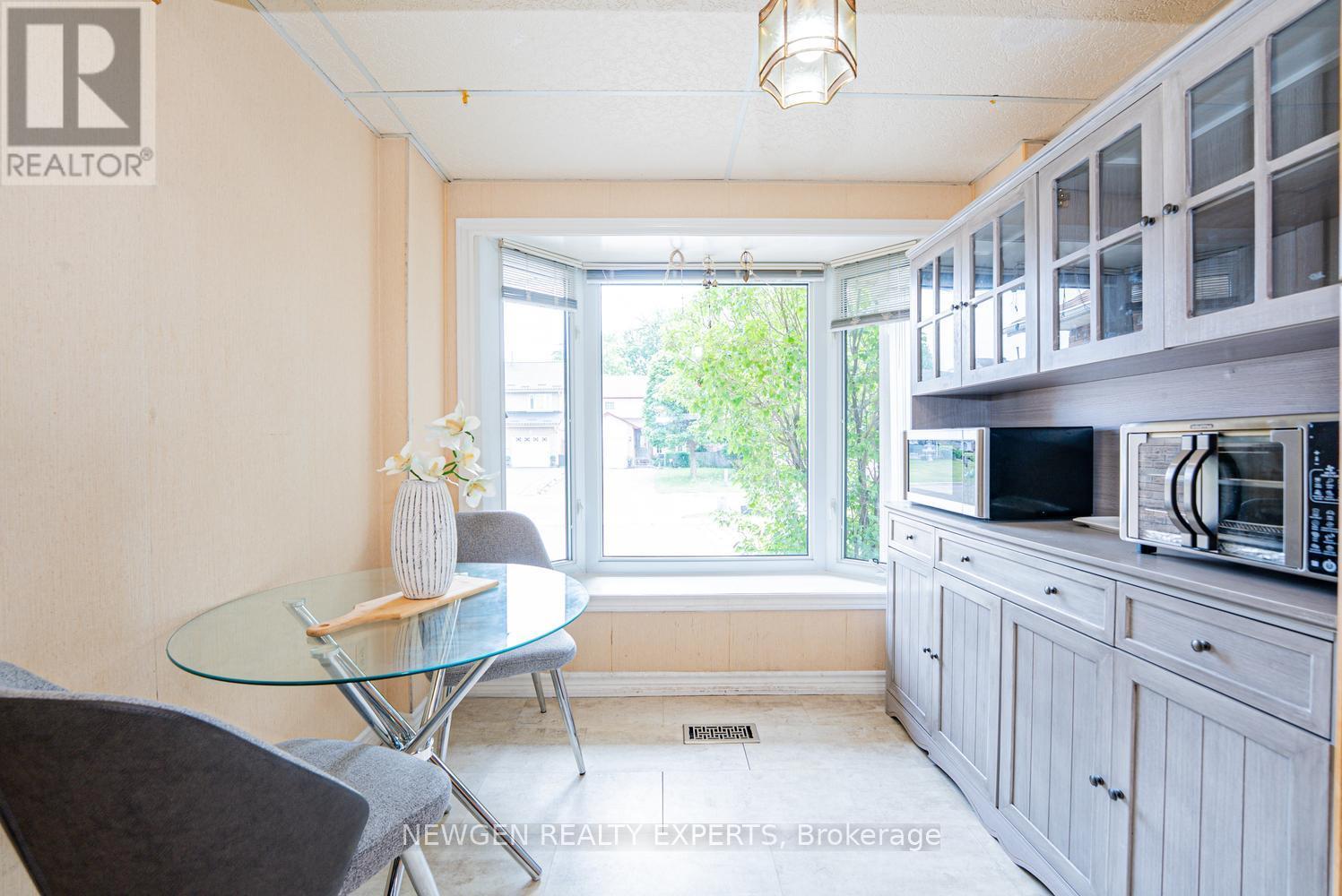 1 WOLVERTON CRESCENT - 14
