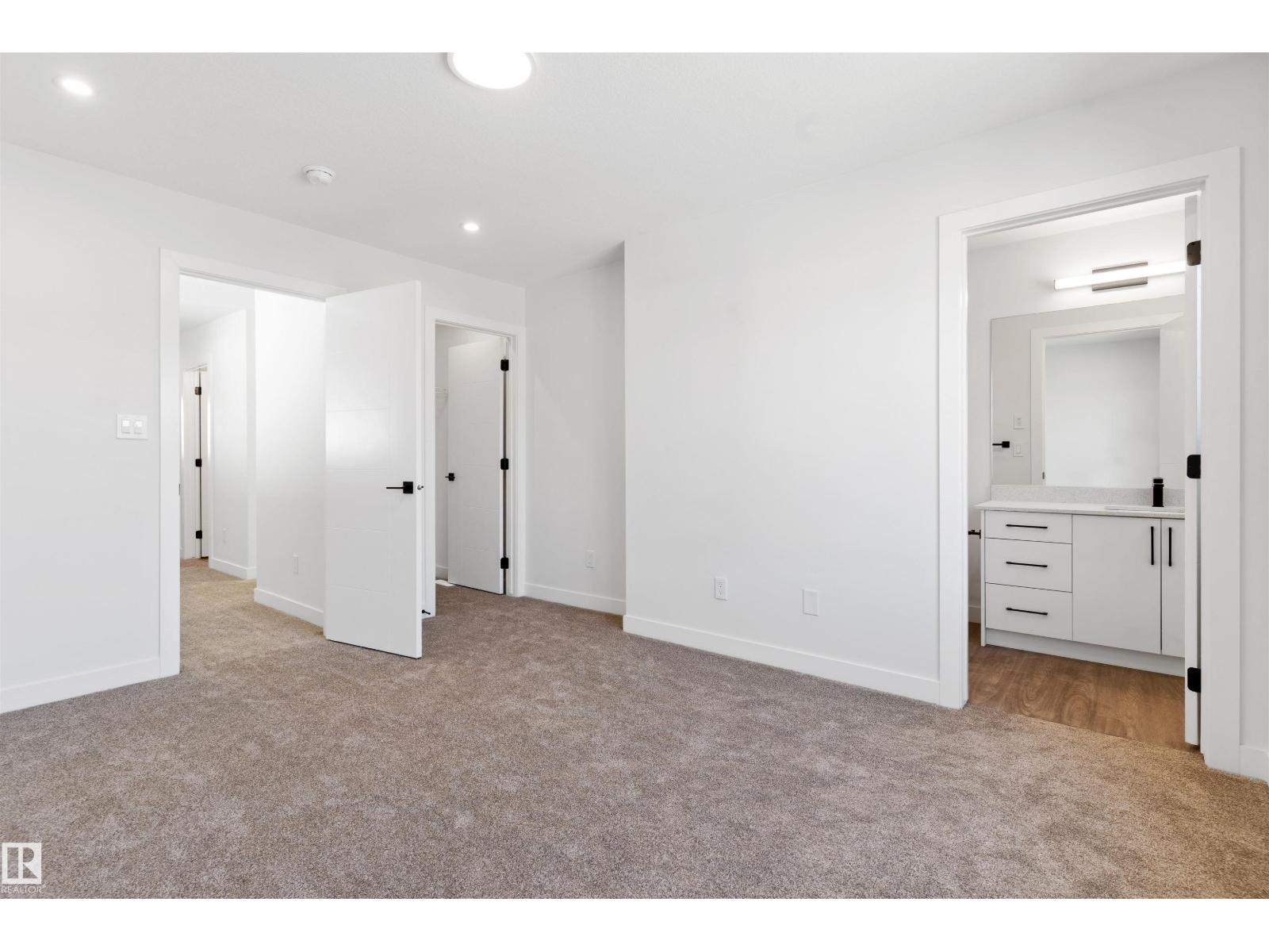 12427 47 ST NW - 23
